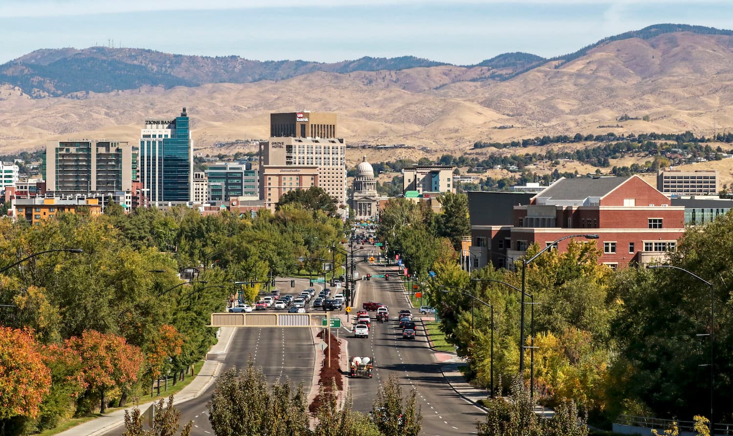 The skyline of buildings in Boise, Idaho on a sunny day.